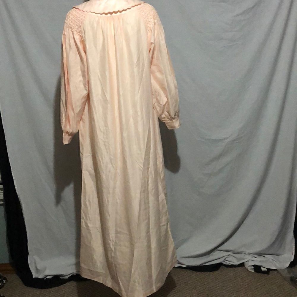 Barbizon Night Gown - Picture 6 of 8